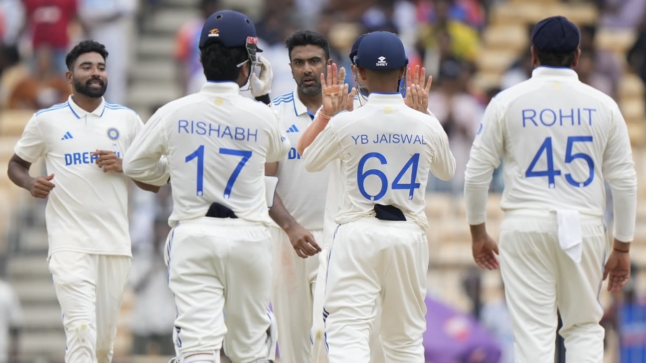 El doblete de Ashwin de 100 y seis puntos asegura una ventaja de 1-0 para India