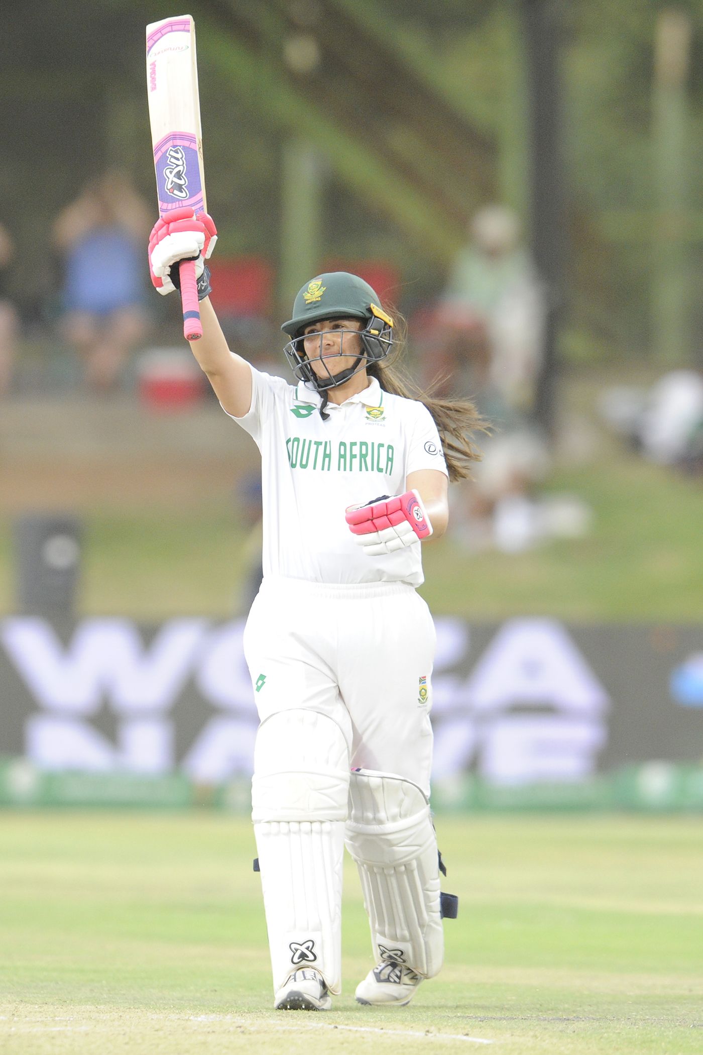 Sune Luus celebrates reaching 50 | ESPNcricinfo.com