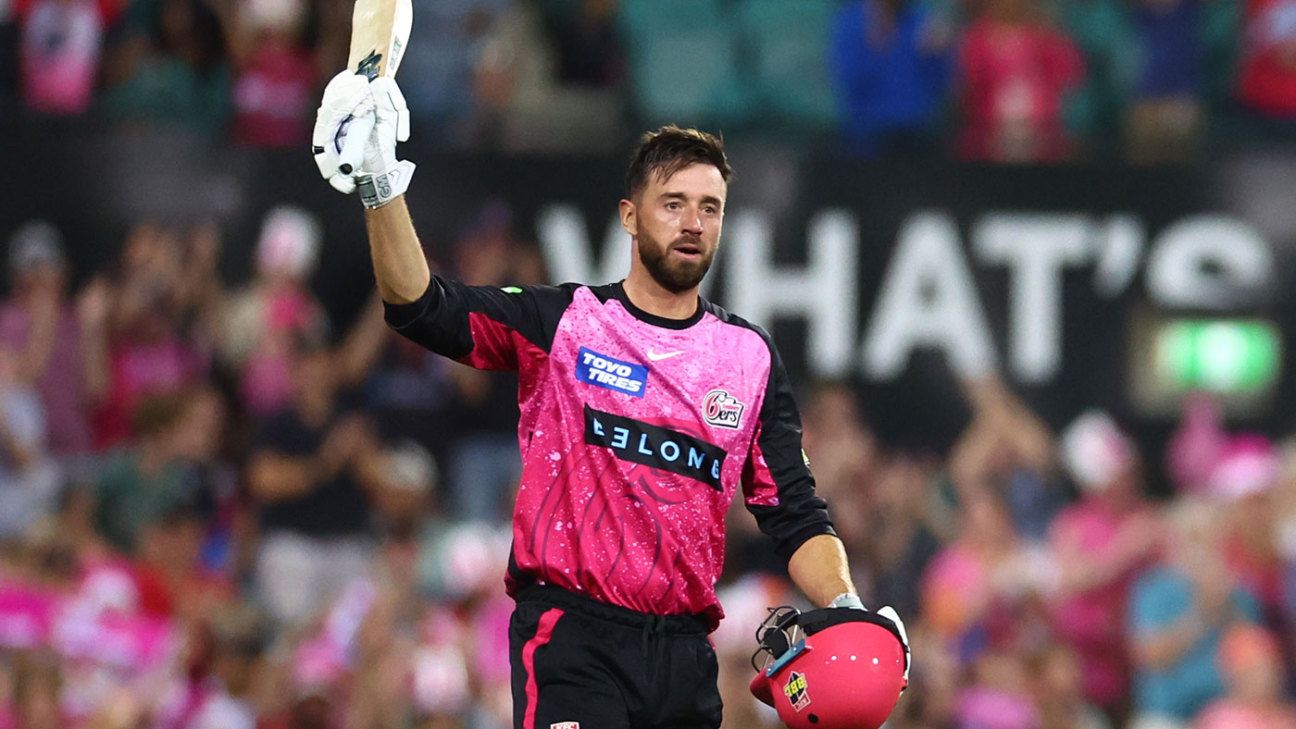 Vince's classy century leads Sydney Sixers to record chase