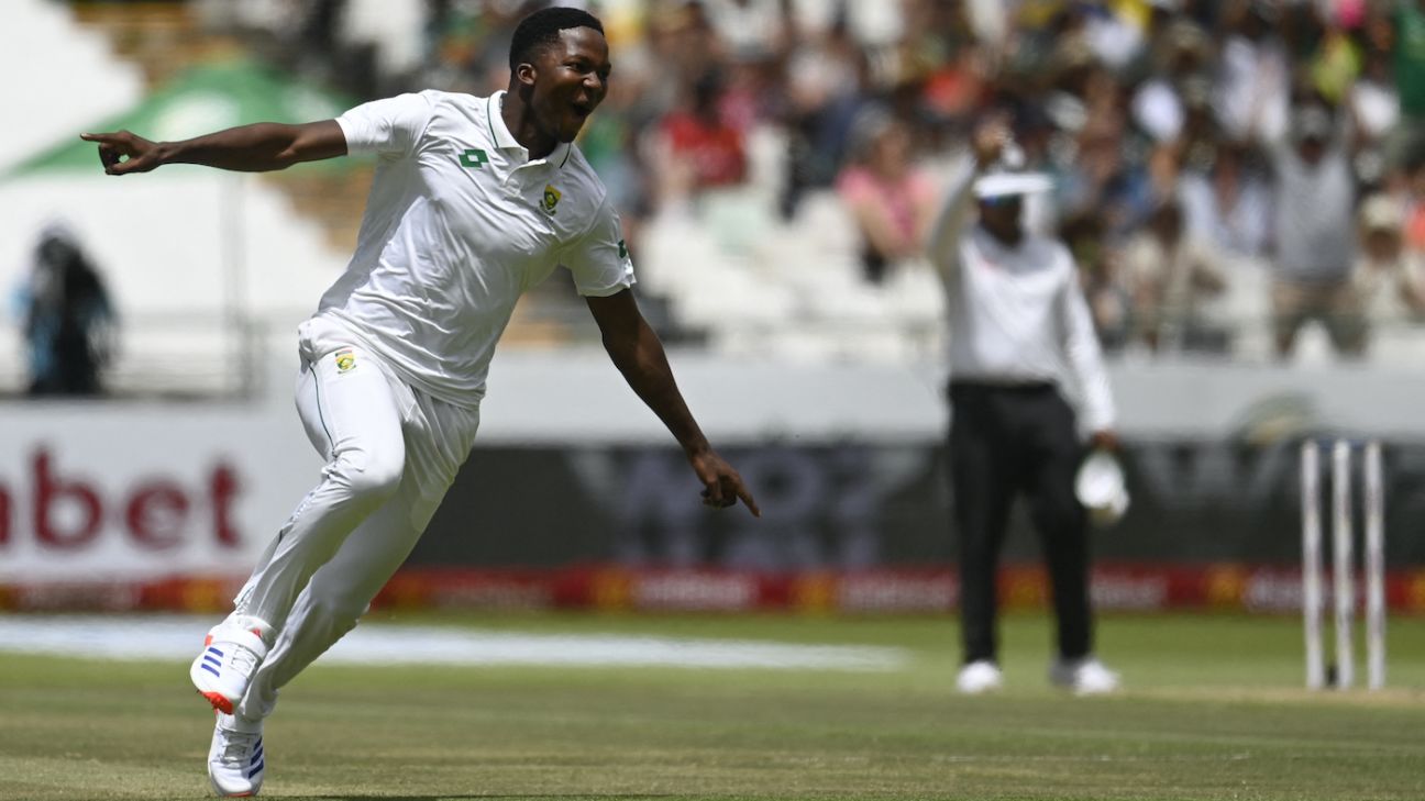 Pakistan lose Babar, Rizwan in middle-order collapse to hand SA massive advantage