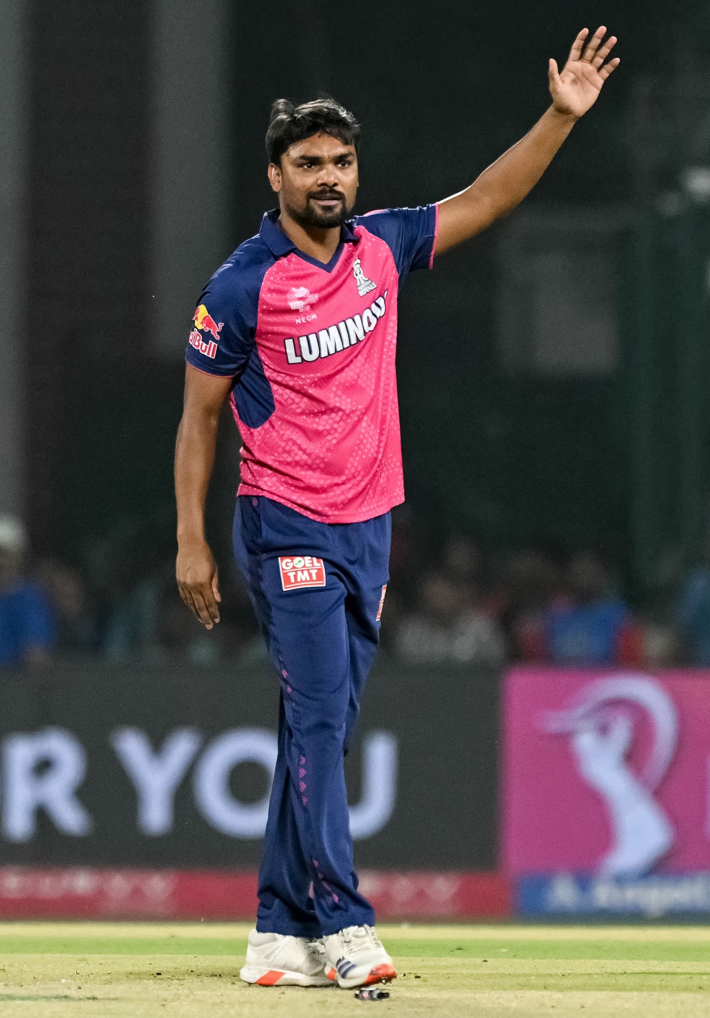 Sandeep Sharma Appeals For A Wicket Espncricinfo