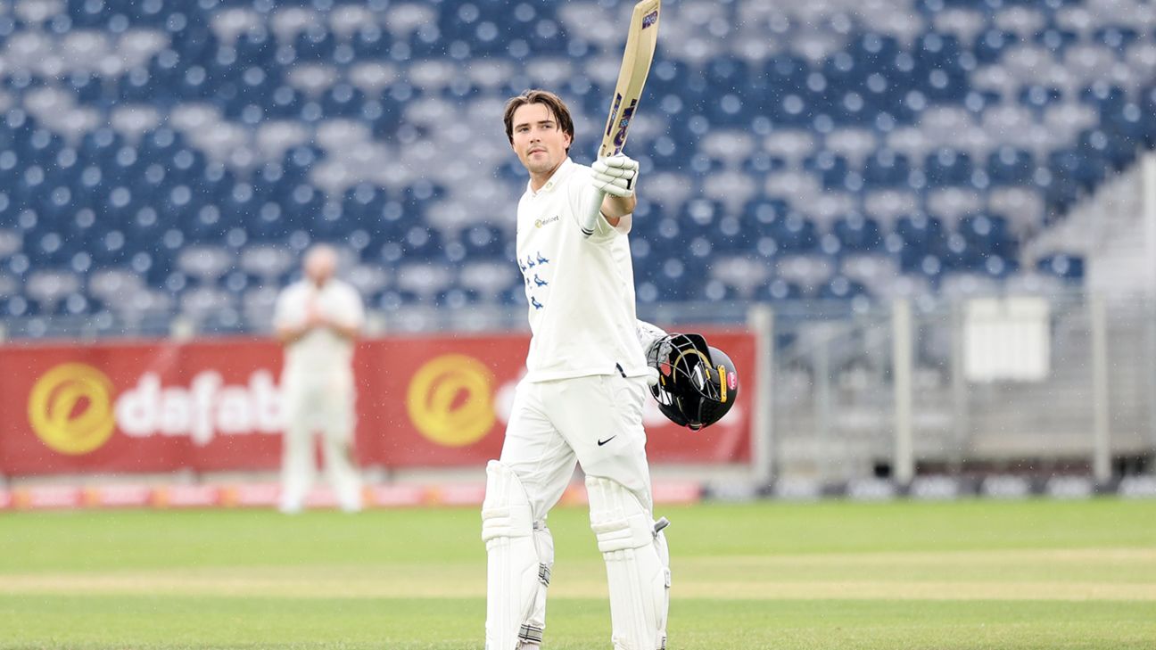 Unadkat’s 103-Run Last-Wicket Stand Leaves Glamorgan with a Mountain to Climb