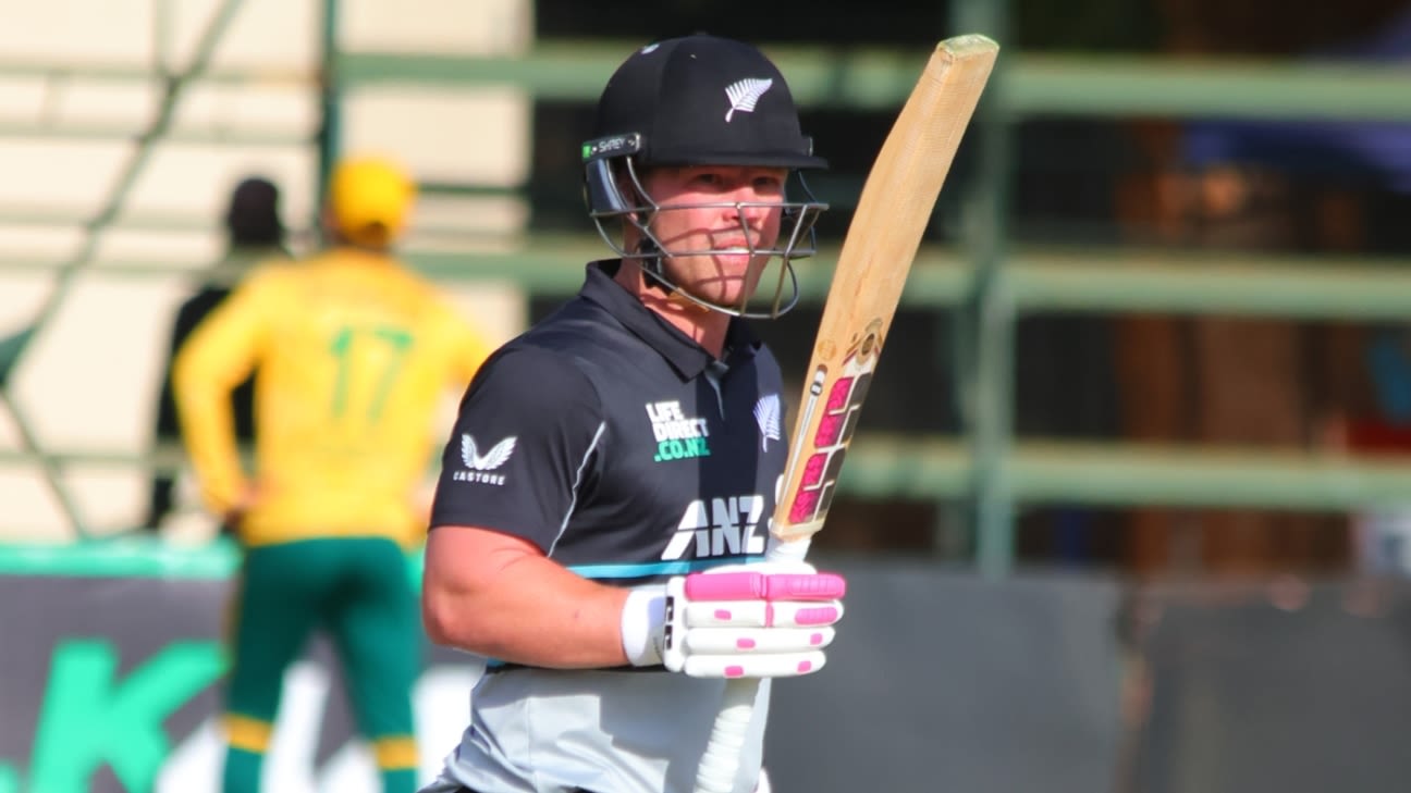 Devon Conway batting