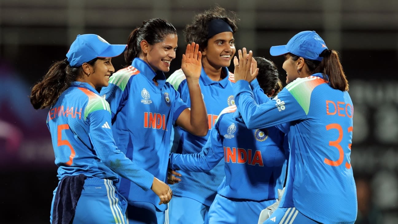 Radha Yadav bowling