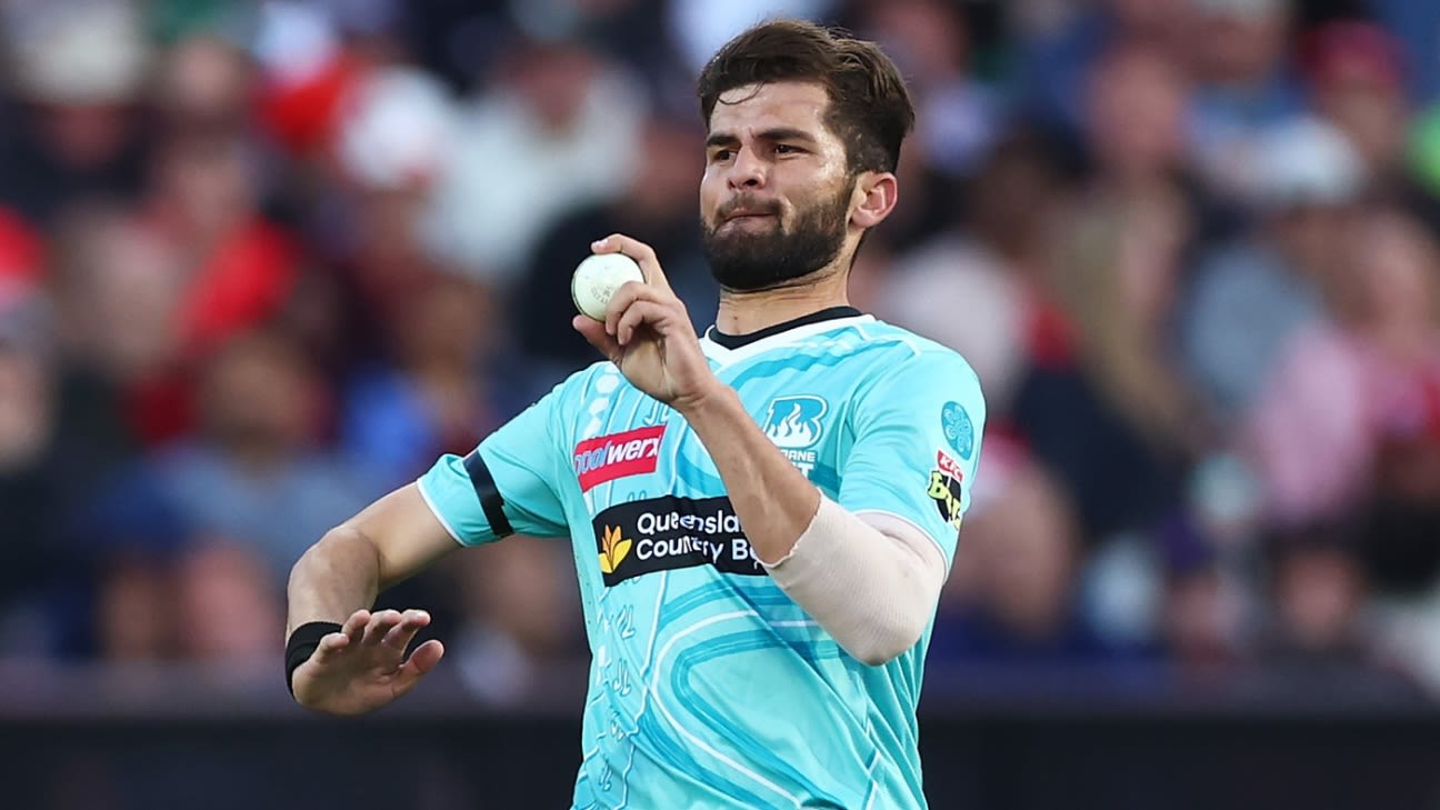 Shaheen Shah Afridi Banned From Bowling After Dangerous Deliveries in BBL Debut