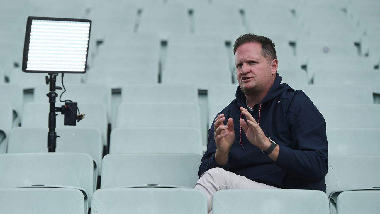 England Probes Noosa Drinking Scandal in Ashes Fallout