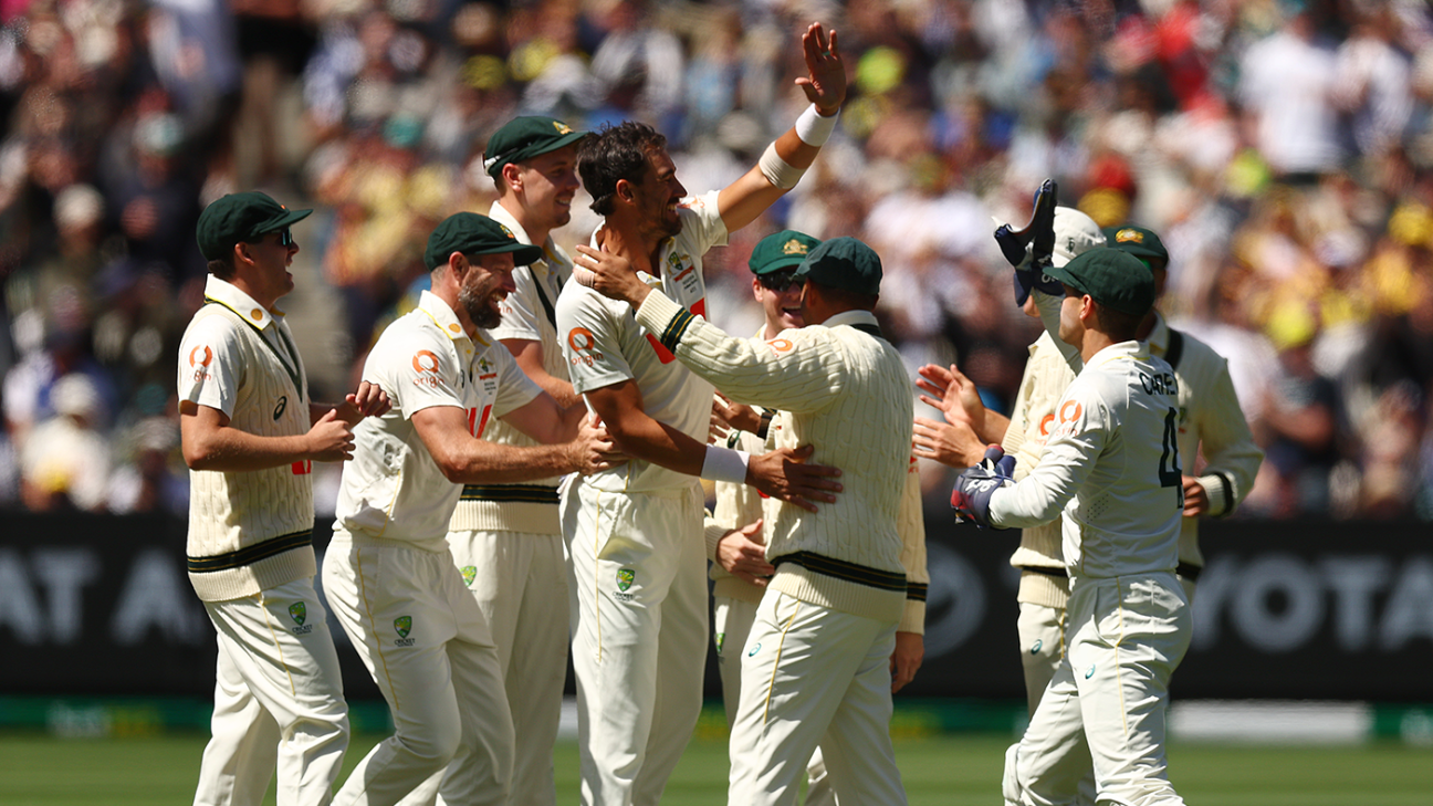 MCG pitch howls drown out roars of record crowd