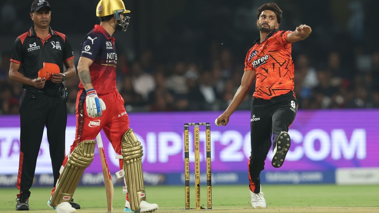SRH vs RCB 라이브 매치 관련 이미지