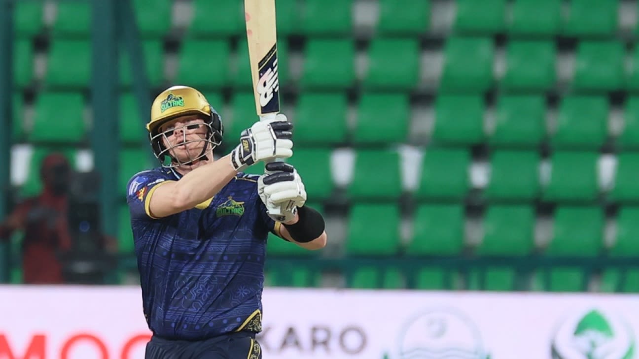 Smith, Turner put Sultans on doorstep of qualification