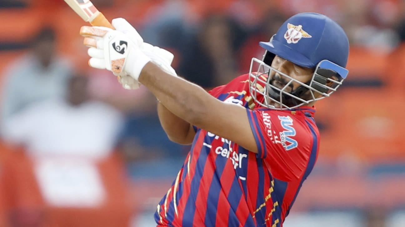 Eden Gardens 경기 관련 이미지