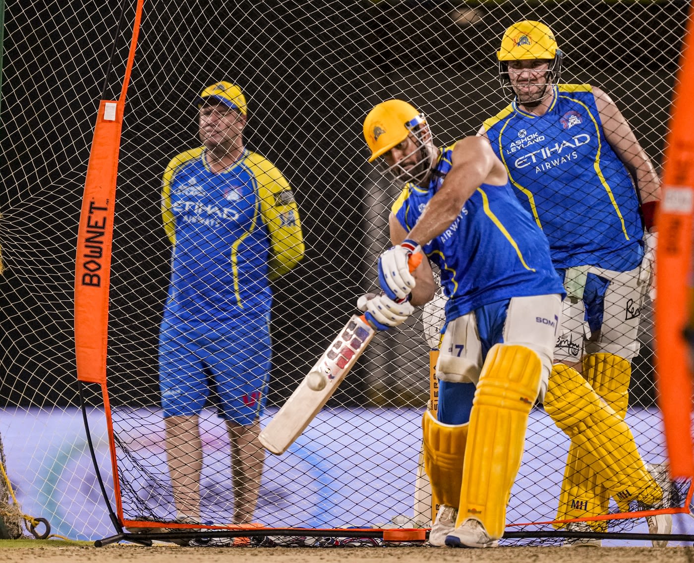 IPL 2026 - MS Dhoni hits Chepauk nets but his recovery continues to stretch