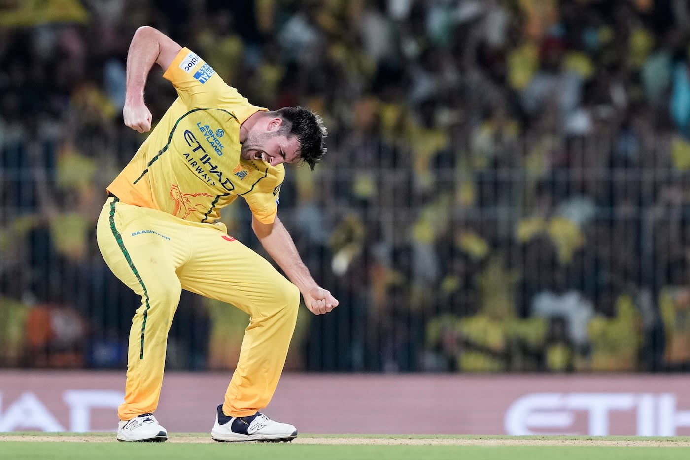 IPL 2026 - CSK vs KKR - Jamie Overton is the new hero of the Chepauk fans