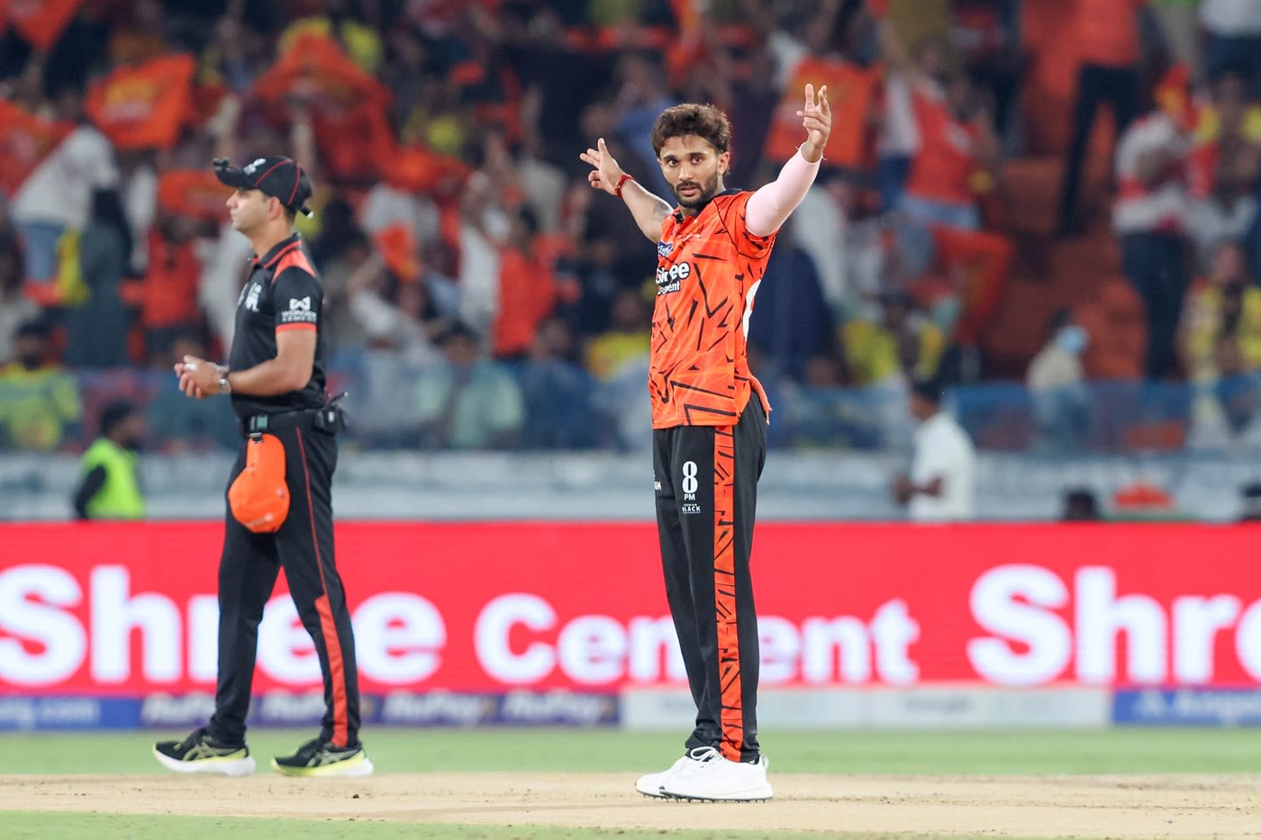 Nitish Kumar Reddy landed a blow on his first ball | Cricinfo.com