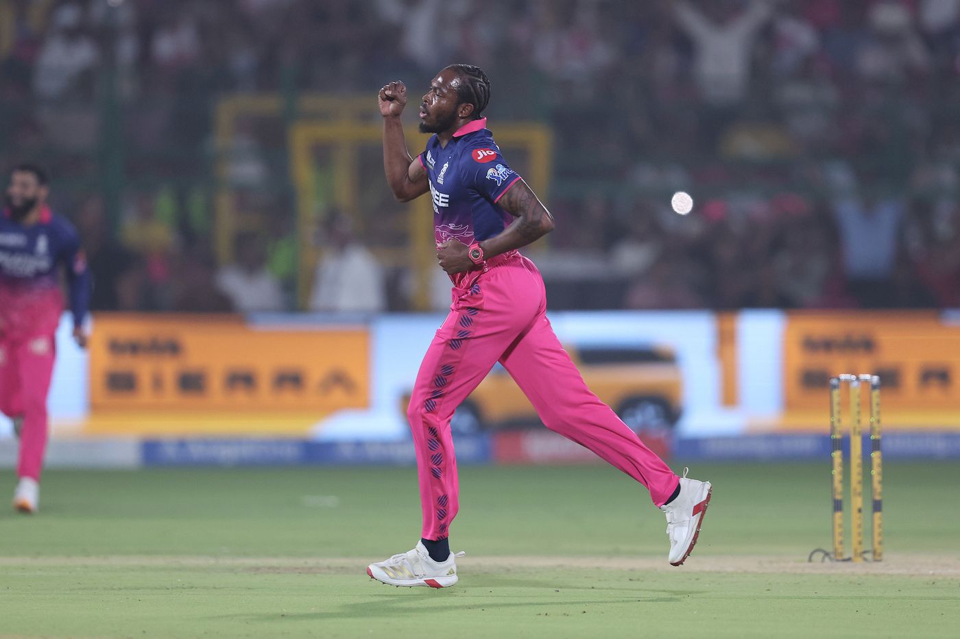 RR vs DC Live Score, IPL 2026: Starc boost for DC ahead of crucial clash with RR