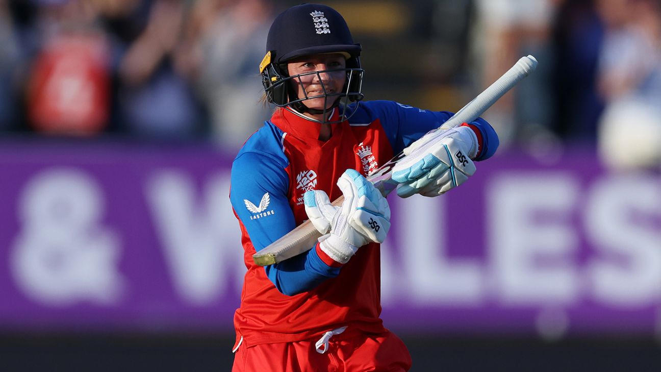 Freya Kemp Takes Four Wickets as Sciver-Brunt Makes Emphatic Return