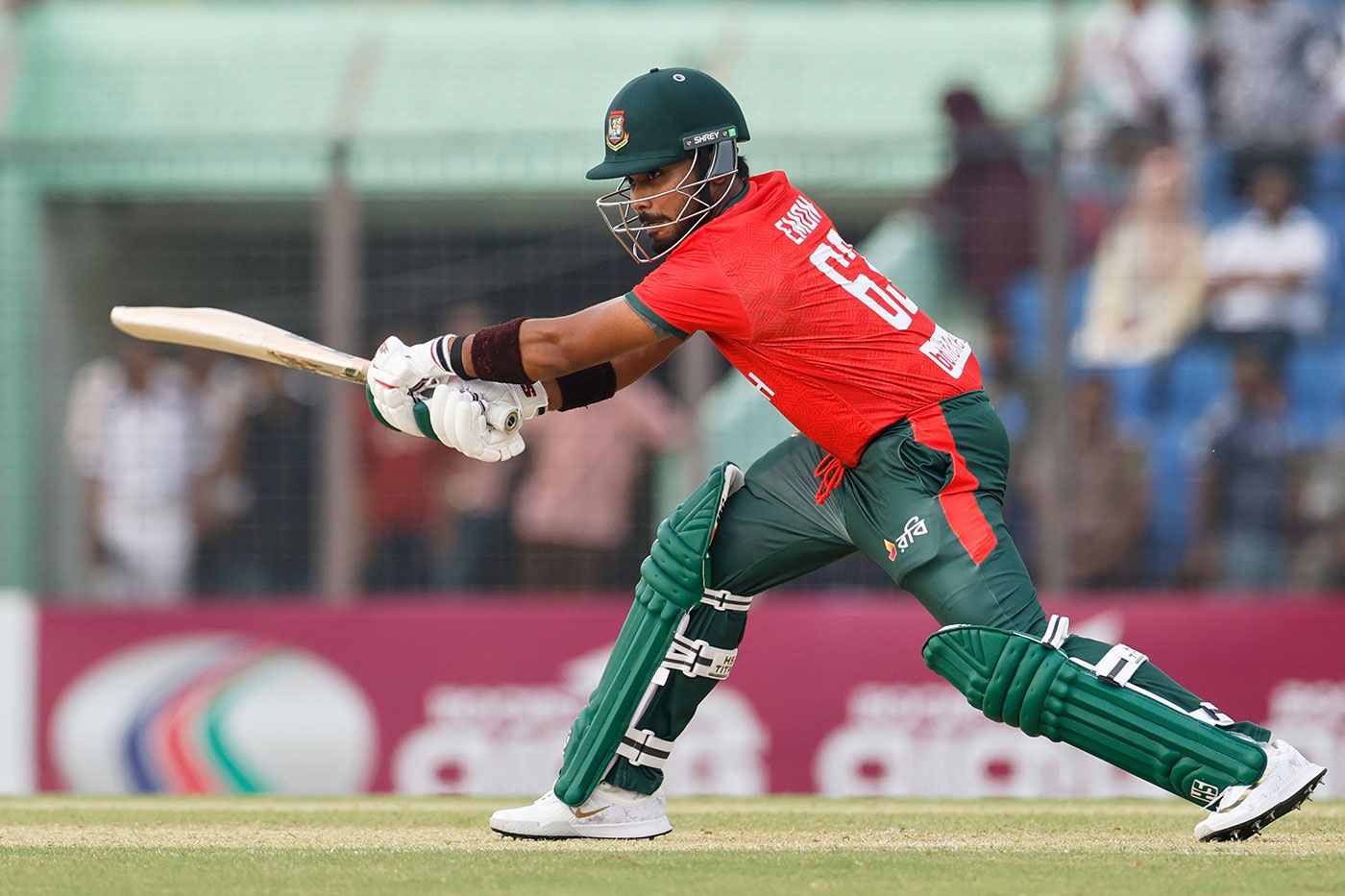 Parvez Hossain Emon put Australia under pressure | ESPNcricinfo.com
