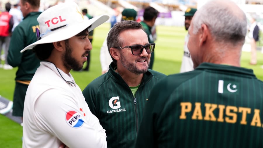 Mike Hesson is interested in continuing in charge of the Test team