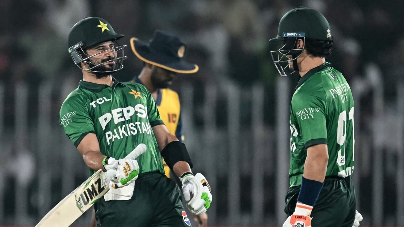 SL make three changes and opt to bowl in must-win game