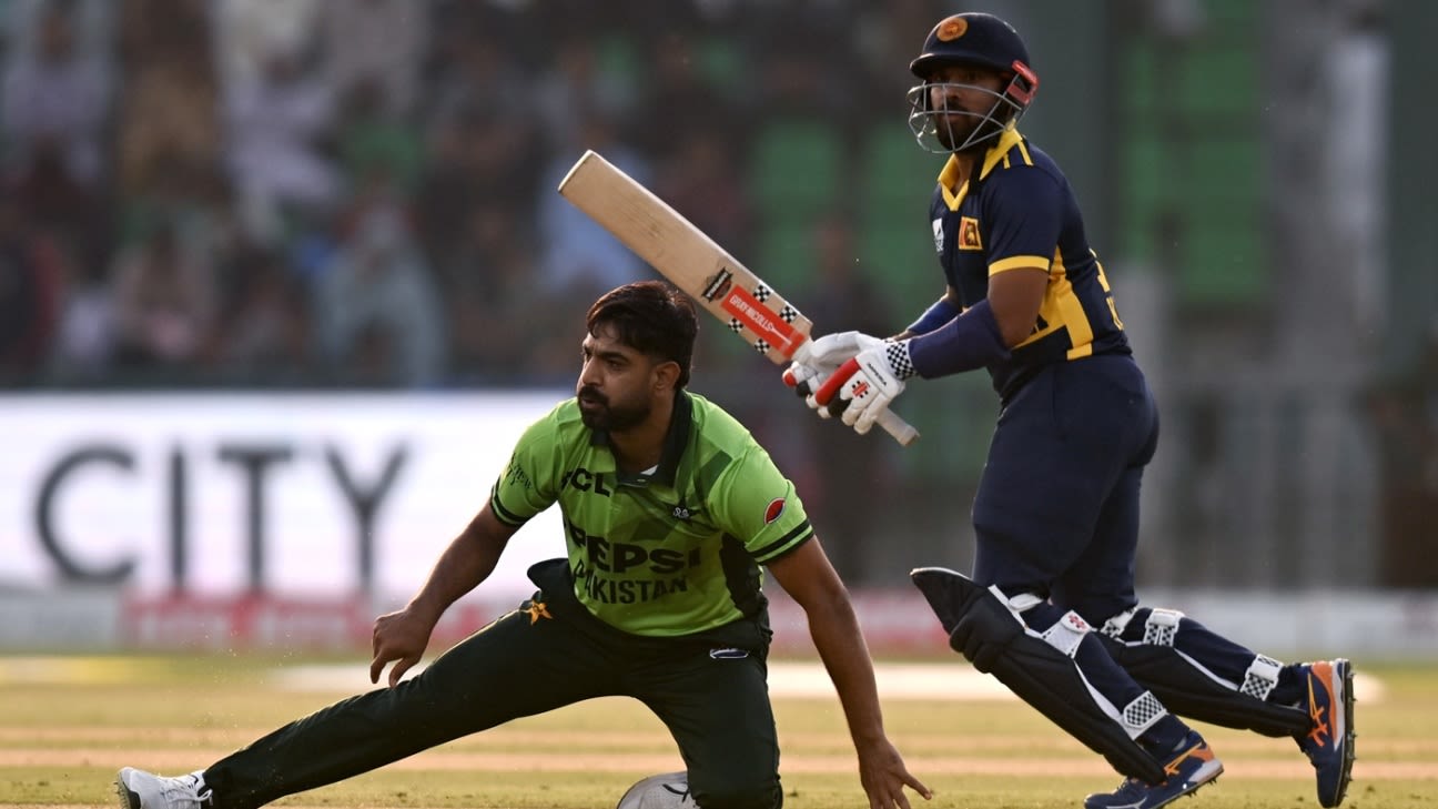 Pakistan field first against Sri Lanka in tri-series final