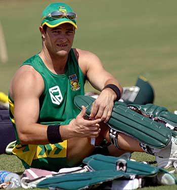 Mark Boucher gets ready for a bat