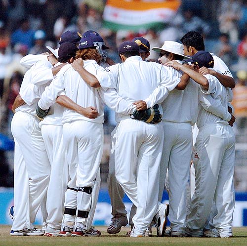 The Famous Indian Huddle Espncricinfo Com