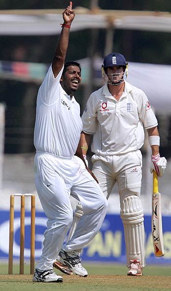 Shib Rajpaul Shib Paul appeals in vain against Kevin Pietersen | ESPNcricinfo.com