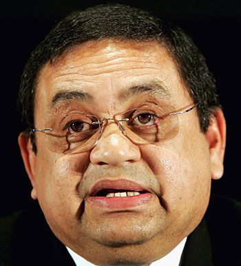 Percy Sonn faces the media