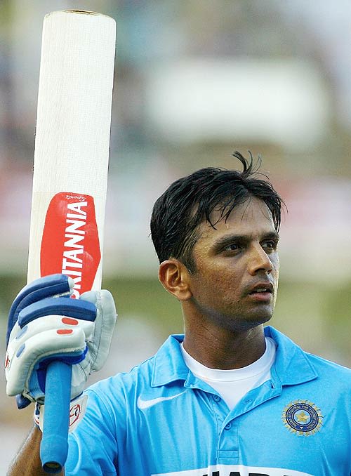 Rahul Dravid acknowledges the cheers after his half-century ...