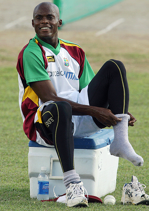 Daren Powell gets ready for practice