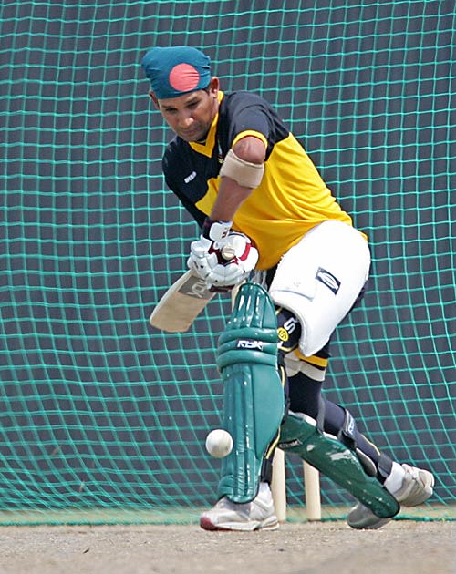 Habibul Bashar Bats At A Net Session In Trinidad ESPNcricinfo Com