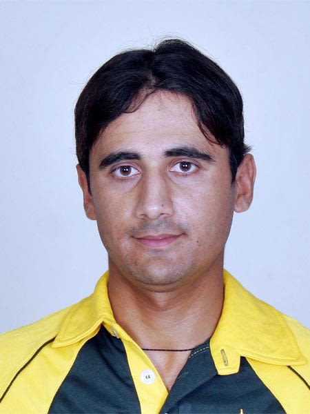 Portrait of Junaid Khan | ESPNcricinfo.com