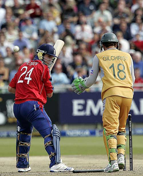 Kevin Pietersen Yorks Himself While Trying To Make Room On The Leg-side ...