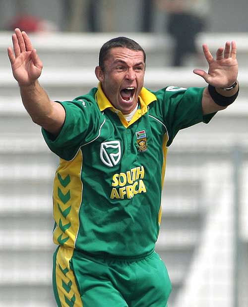 South Africa clinch series | Cricinfo.com