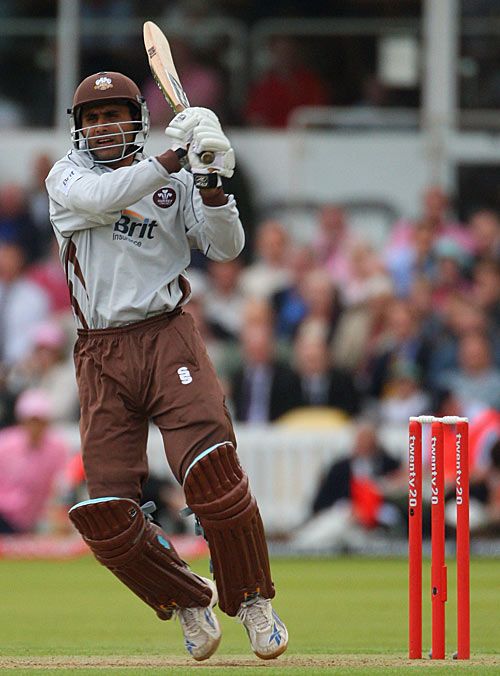 Abdul Razzaq pulls during his 15 for Surrey