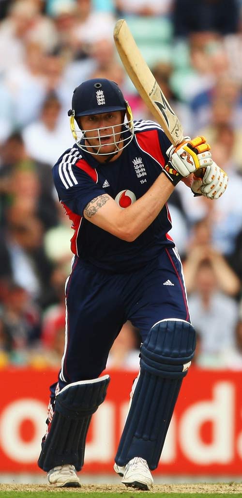 Andrew Flintoff drives powerfully down the ground | ESPNcricinfo.com