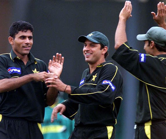 Teammates congratulate Abdur Razzaq during his four-wicket burst at ...