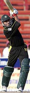 Shahid Afridi Batting Thumbnail 2001 Sharjah Espncricinfo