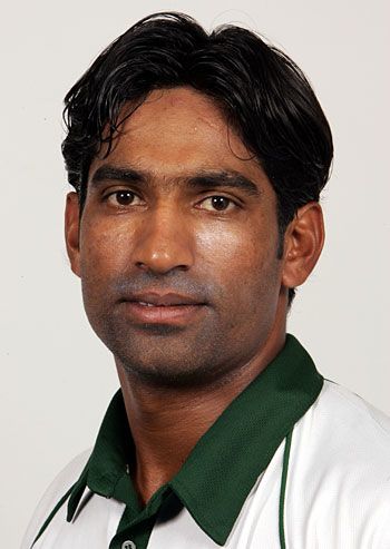 Yousuf Youhana, portrait, December 2004 | ESPNcricinfo.com